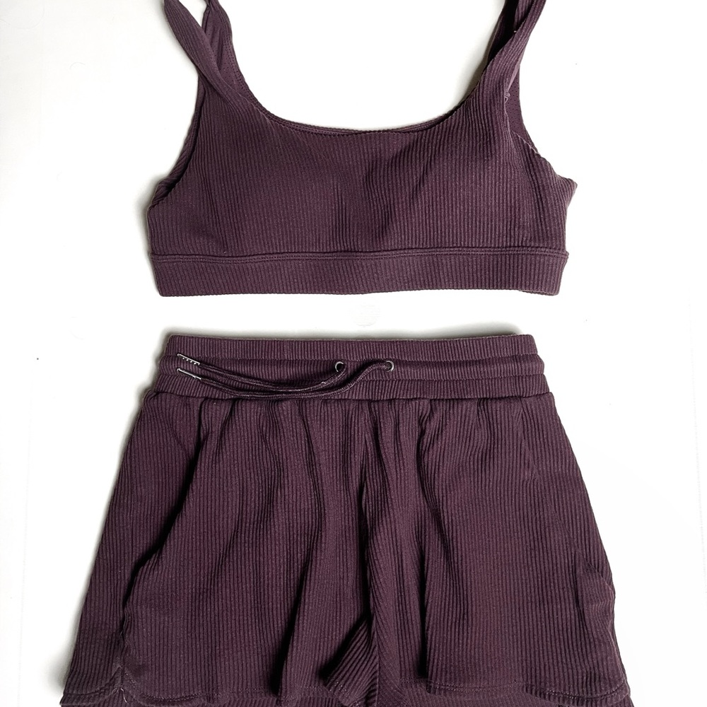 Jed north coco rib flowy shorts and top in maroon
